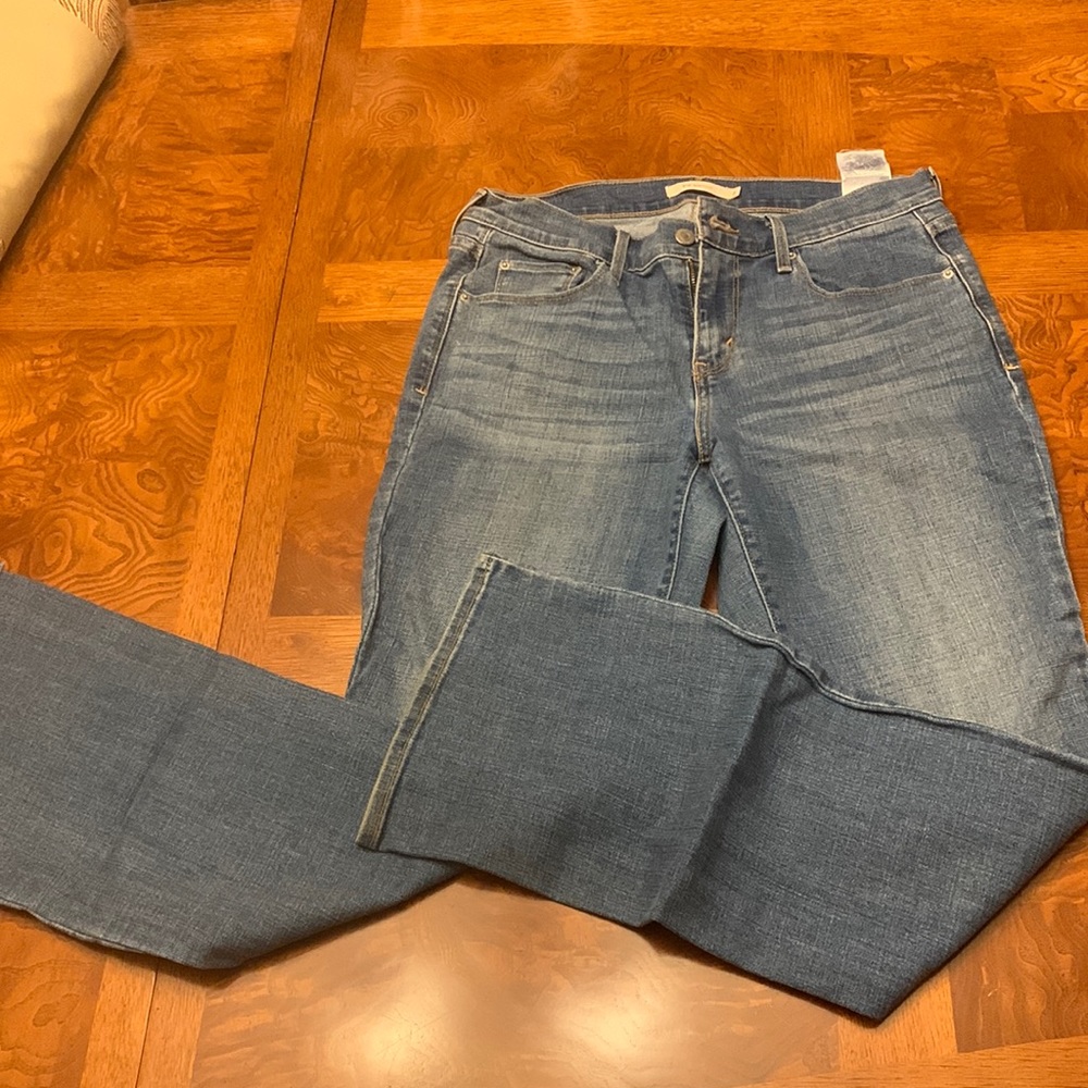 NWOT Levi’s Bootcut Jeans